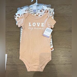 Hudson Pack of 5 'Love My Mama' ‘I Love Dad’ Kids One Piece